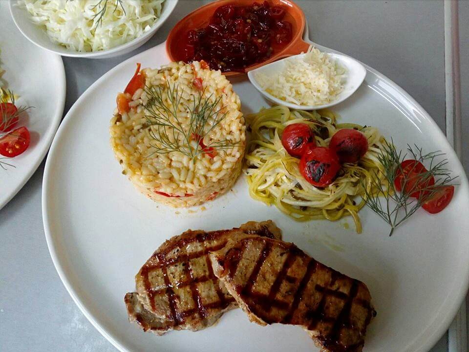 Pensiunea Mara Desesti